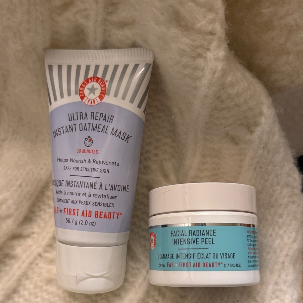 First Aid Beauty Ultra Repair Mask and Radiance Peel Set- NEW